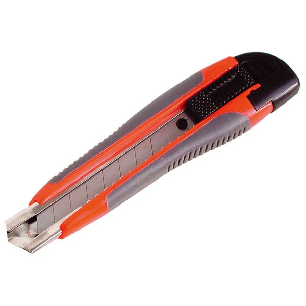 tapétavágó kés, 18mm, fémházas, gumírozott; pótpenge: 9123A (10db) 9134 (horgas törhető-5db)