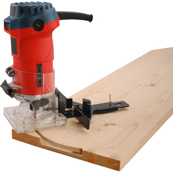 élmarógép, 500W, befogás: 6mm, 33.500 ford/perc, 1,3 kg