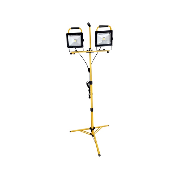 hordozható LED lámpa, 2×30 W, reflektor; 2×2400 Lm, IP65, teleszkópos állvánnyal, 230V/50Hz, 2,9 m kábel