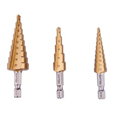 lépcsős fémfúró klt. 3db; (3-12mm/1mm lépcsők,4-12mm/2mm,4-20mm/2mm) befogás:1/4", max.4mm vastag lemez,TiN bevonat