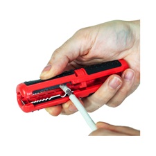 vezeték és kábel csupaszító (blankoló) kábel méretek: 0,5- 6,0 mm2